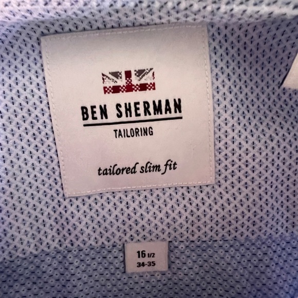 Dress Shirts (Banana Republic) - Picture 4 of 12